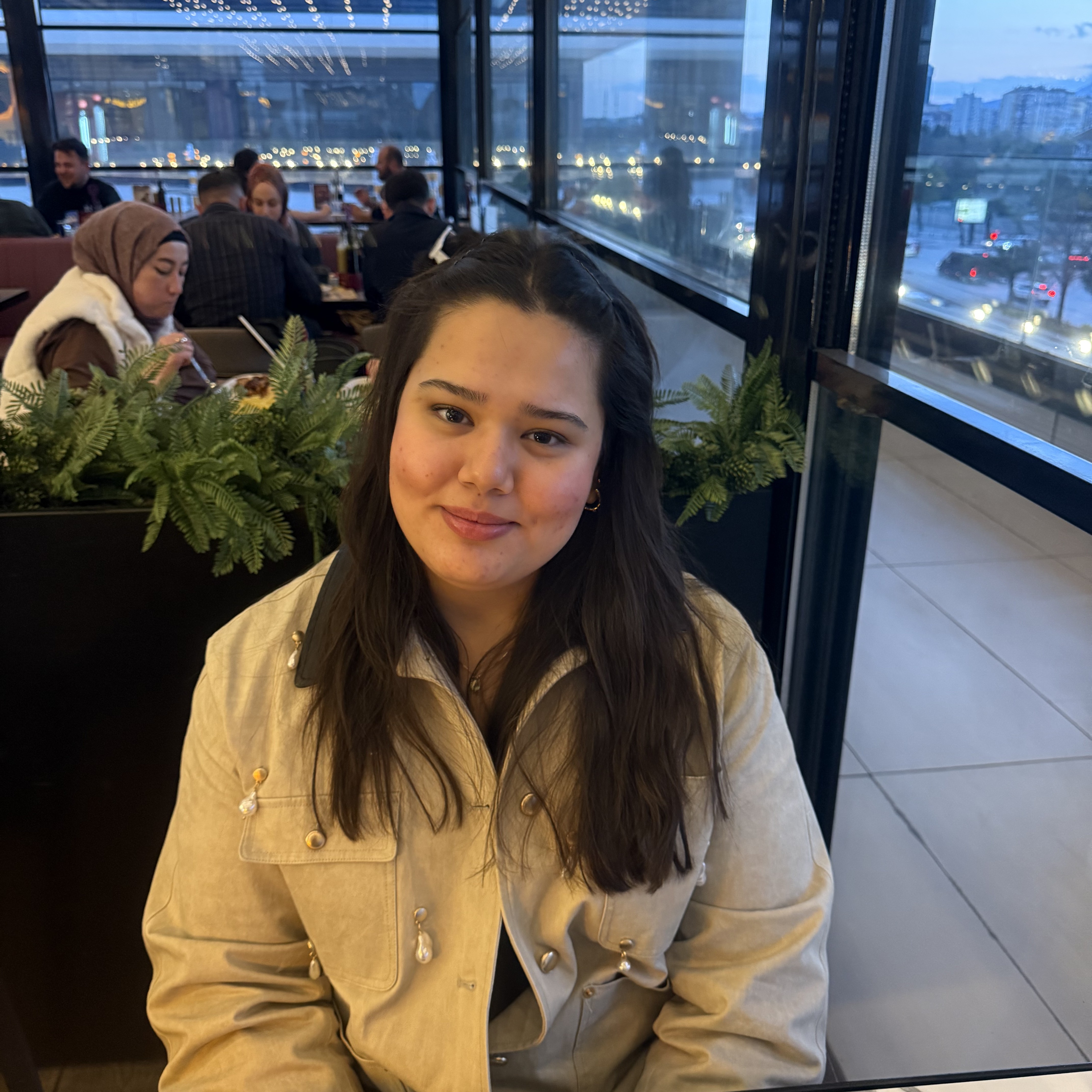 Eylül Naz KOCATÜRK
